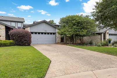 8910 Mount Bartlett Drive, Austin, TX 78759 - Photo 9