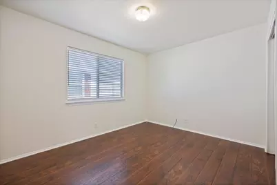 108 Loryn Drive, Hutto, TX 78634 - Photo 7