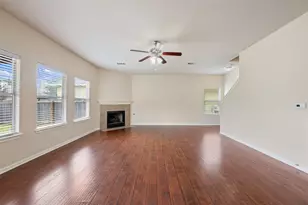 3825 Carbondale Ave, Austin, TX 78744 - Photo 13