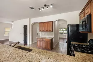 3825 Carbondale Ave, Austin, TX 78744 - Photo 19