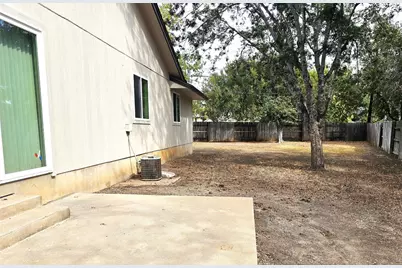 1747 Horseshoe Circle, Round Rock, TX 78681 - Photo 19