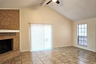 1745 Horseshoe Cir, Round Rock, TX 78681 - Photo 7