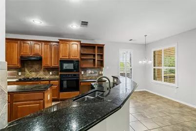 925 Cavalry Ride Trail, Austin, TX 78732 - Photo 9