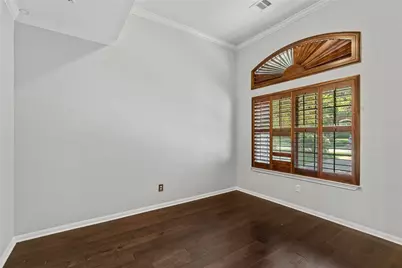 925 Cavalry Ride Trail, Austin, TX 78732 - Photo 5