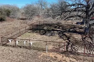 266 Catfish Ln, Lockhart, TX 78644 - Photo 5