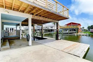 16525 Jamaica Cove Rd, Jamaica Beach, TX 77554 - Photo 21