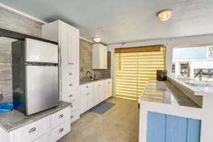 16525 Jamaica Cove Rd, Jamaica Beach, TX 77554 - Photo 33