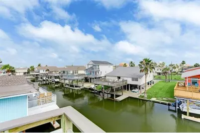 16525 Jamaica Cove Road, Jamaica Beach, TX 77554 - Photo 17