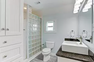 16525 Jamaica Cove Rd, Jamaica Beach, TX 77554 - Photo 15