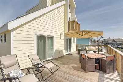 16525 Jamaica Cove Road, Jamaica Beach, TX 77554 - Photo 1