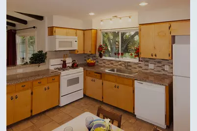 5308 Peppertree Parkway, Austin, TX 78744 - Photo 3