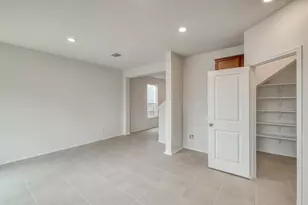 256 Feathers St, Jarrell, TX 76537 - Photo 13