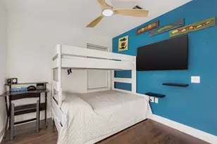 1601 Miriam Ave, Austin, TX 78702 - Photo 23