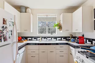 1304 Kirkwood Rd, Austin, TX 78722 - Photo 13