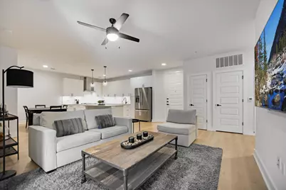 3101 Govalle Avenue #207, Austin, TX 78702 - Photo 13