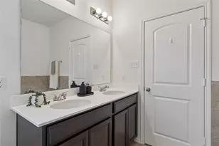 2020 Cliffbrake Wy, Georgetown, TX 78626 - Photo 17