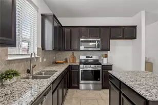 2020 Cliffbrake Wy, Georgetown, TX 78626 - Photo 9