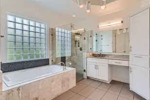 805 W Mary St, Austin, TX 78704 - Photo 15