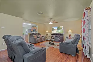 120 Grant Way, Kyle, TX 78640 - Photo 3