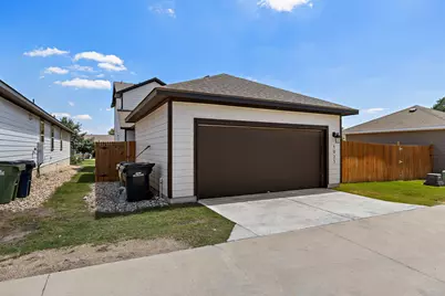 1923 Pecan Island Drive, Leander, TX 78641 - Photo 35