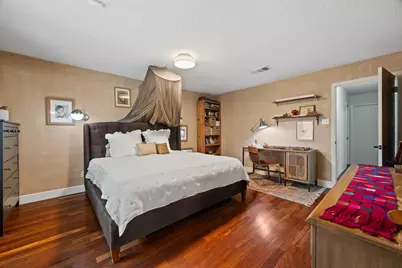 4001 Burr Oak Lane, Austin, TX 78727 - Photo 17