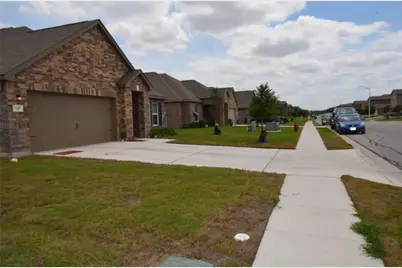 1187 Amy Drive, Kyle, TX 78640 - Photo 7