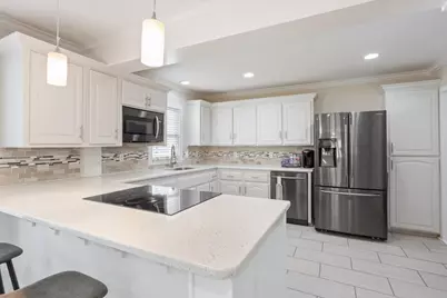1607 N Harding Avenue, Cameron, TX 76520 - Photo 13