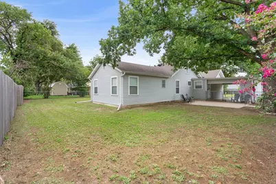 1607 N Harding Avenue, Cameron, TX 76520 - Photo 33