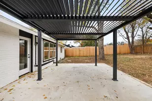 6106 Bridlington Cir, Austin, TX 78745 - Photo 37