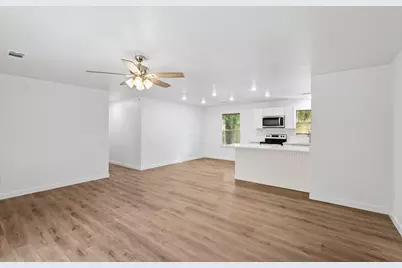 1653 Navajo Trail, Kingsland, TX 78639 - Photo 5