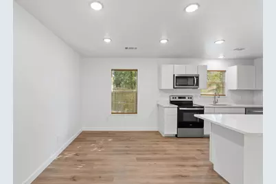 1653 Navajo Trail, Kingsland, TX 78639 - Photo 11