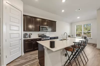 1640 Flying Horseshoe Bend, Georgetown, TX 78628 - Photo 7