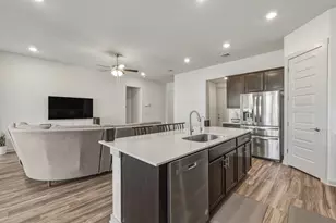 1640 Flying Horseshoe Bnd, Georgetown, TX 78628 - Photo 9