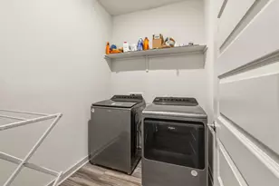 1640 Flying Horseshoe Bnd, Georgetown, TX 78628 - Photo 11