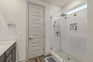 1640 Flying Horseshoe Bnd, Georgetown, TX 78628 - Photo 17