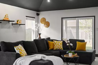 18528 Blue Pond Drive, Pflugerville, TX 78660 - Photo 13