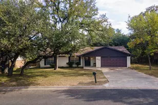513 E 27th Ave, Belton, TX 76513 - Photo 1