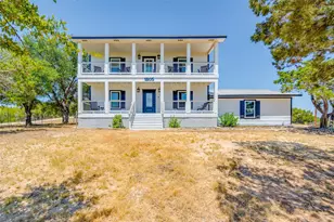 1805 Spring Valley Dr, Dripping Springs, TX 78620 - Photo 1