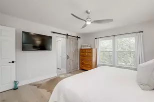 1805 Spring Valley Dr, Dripping Springs, TX 78620 - Photo 15