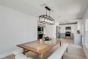 1805 Spring Valley Dr, Dripping Springs, TX 78620 - Photo 25