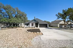 4 Cedar Valley Ct, Wimberley, TX 78676 - Photo 3