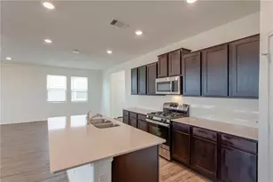 224 Montauk Loop, Georgetown, TX 78628 - Photo 13
