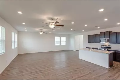 224 Montauk Loop, Georgetown, TX 78628 - Photo 11