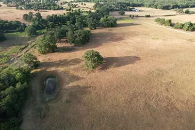 2542 County Road 306, Lexington, TX 78947 - Photo 31