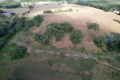 2542 County Road 306, Lexington, TX 78947 - Photo 23