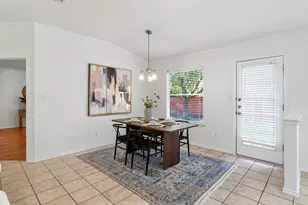 2502 Vernell Way, Round Rock, TX 78664 - Photo 7