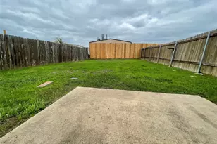 137 Marvin Cove, Hutto, TX 78634 - Photo 11