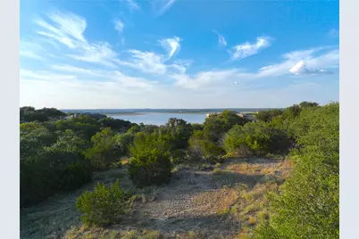 401 Scarlet Court, Canyon Lake, TX 78133 - Photo 5