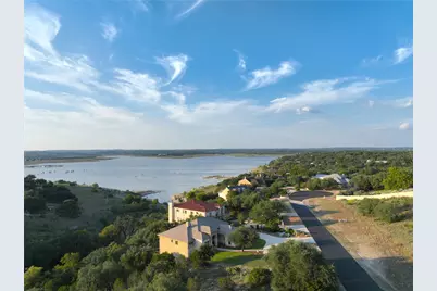 401 Scarlet Court, Canyon Lake, TX 78133 - Photo 7