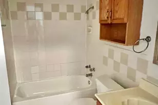 10806 Humington Dr, Austin, TX 78758 - Photo 11